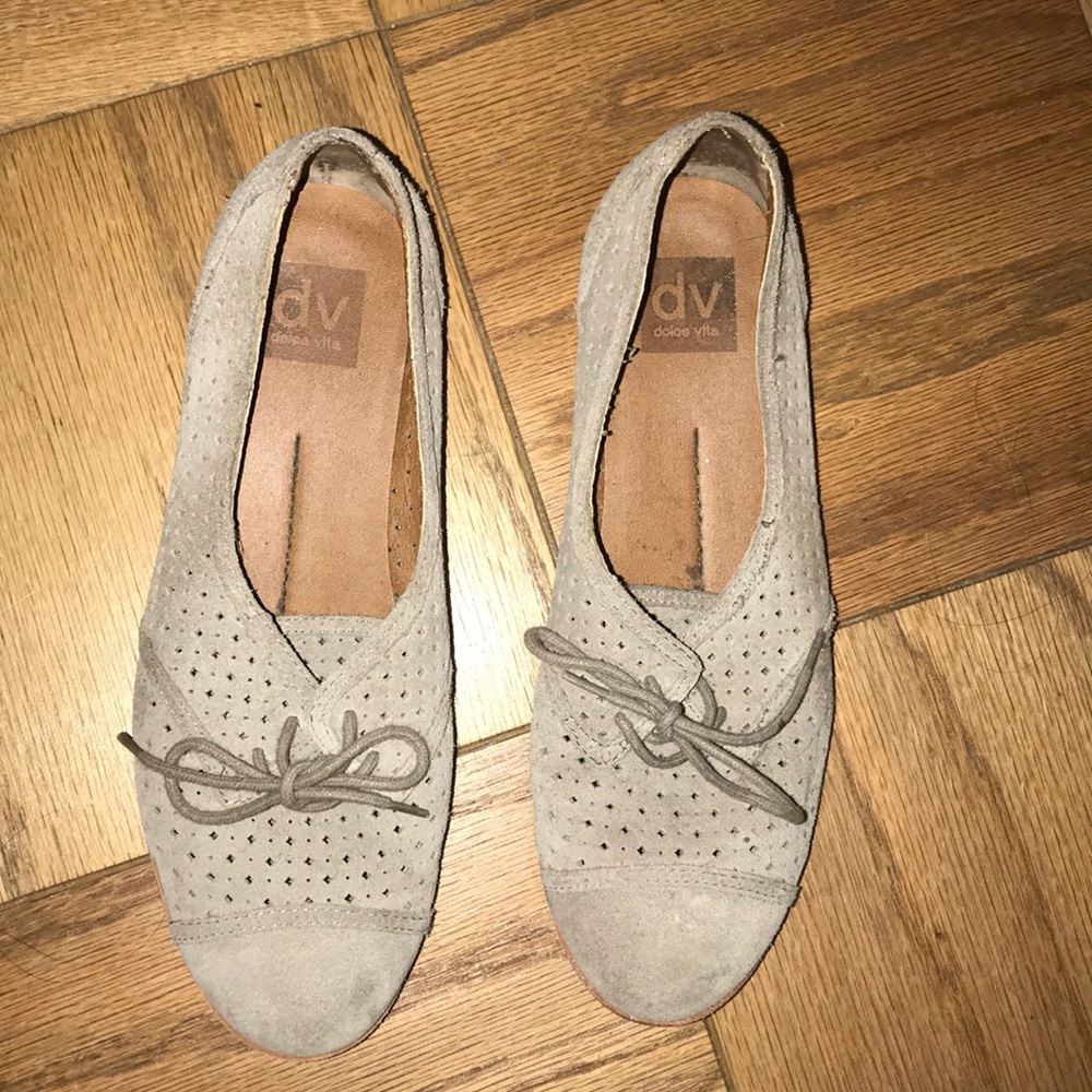 Dolce vita - grey suede shoes - used
